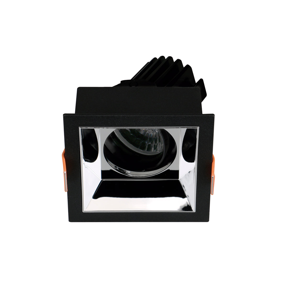 Détail du spot noir avec réflecteur chromé et lentille LED ronde