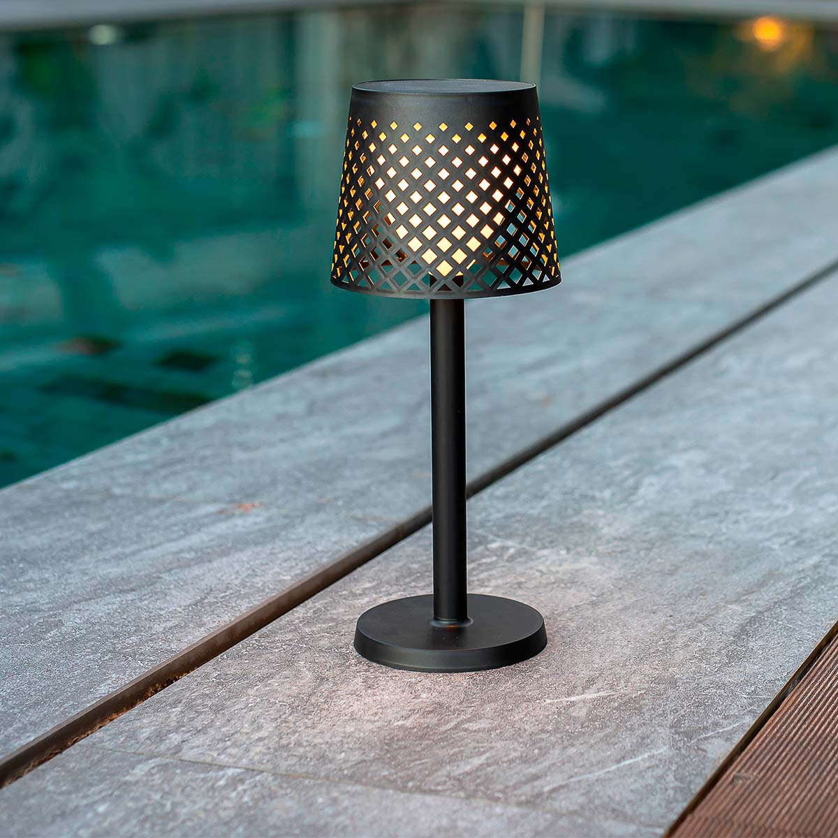 Lampe solaire Greta 5 en 1