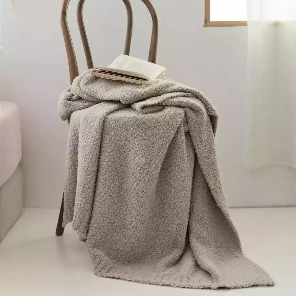 REGINA Brand Chic Cozy Knitted Blanket Concise Style Pure Color Gray Beige Pink Purple Yellow Fluffy Downy Sofa Bed Soft Blanket | Designix -     - https://designix.fr/