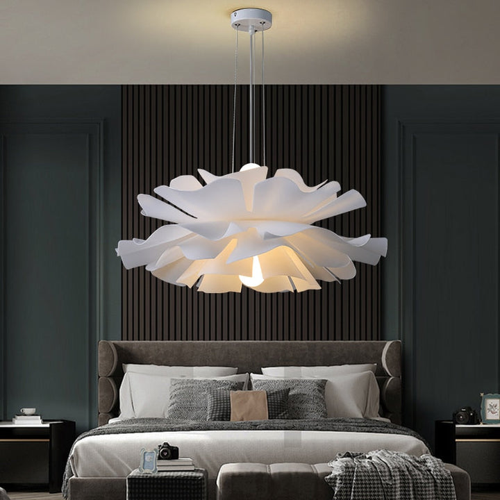 lustre-petale | Designix - Lustre Blanc 70 cm - https://designix.fr