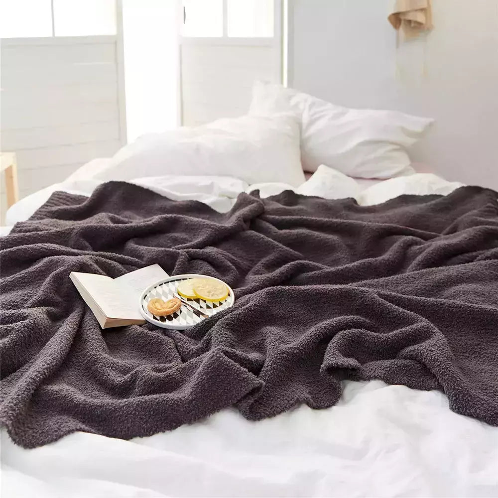 REGINA Brand Chic Cozy Knitted Blanket Concise Style Pure Color Gray Beige Pink Purple Yellow Fluffy Downy Sofa Bed Soft Blanket | Designix -  purple 130X160cm blanket  - https://designix.fr/