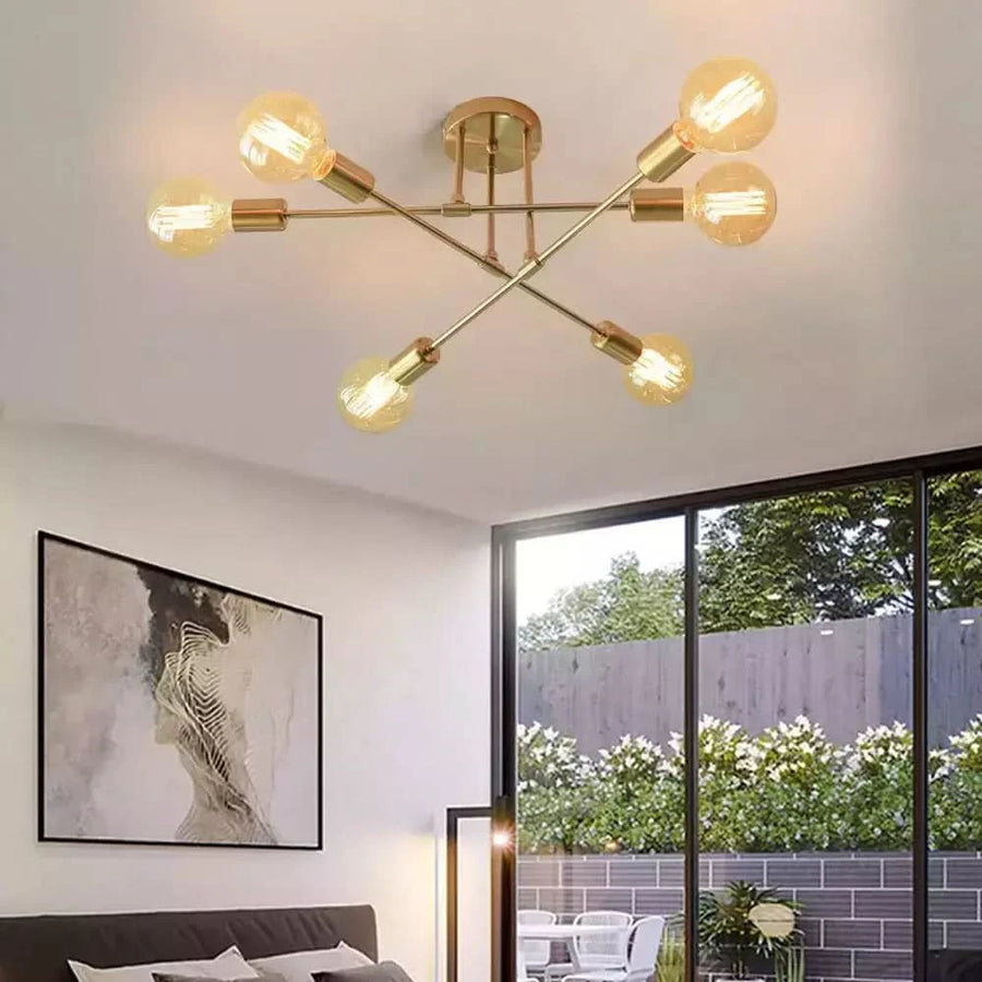 Vue en situation dans une chambre avec lit et baie vitrée, luminaire allumé.