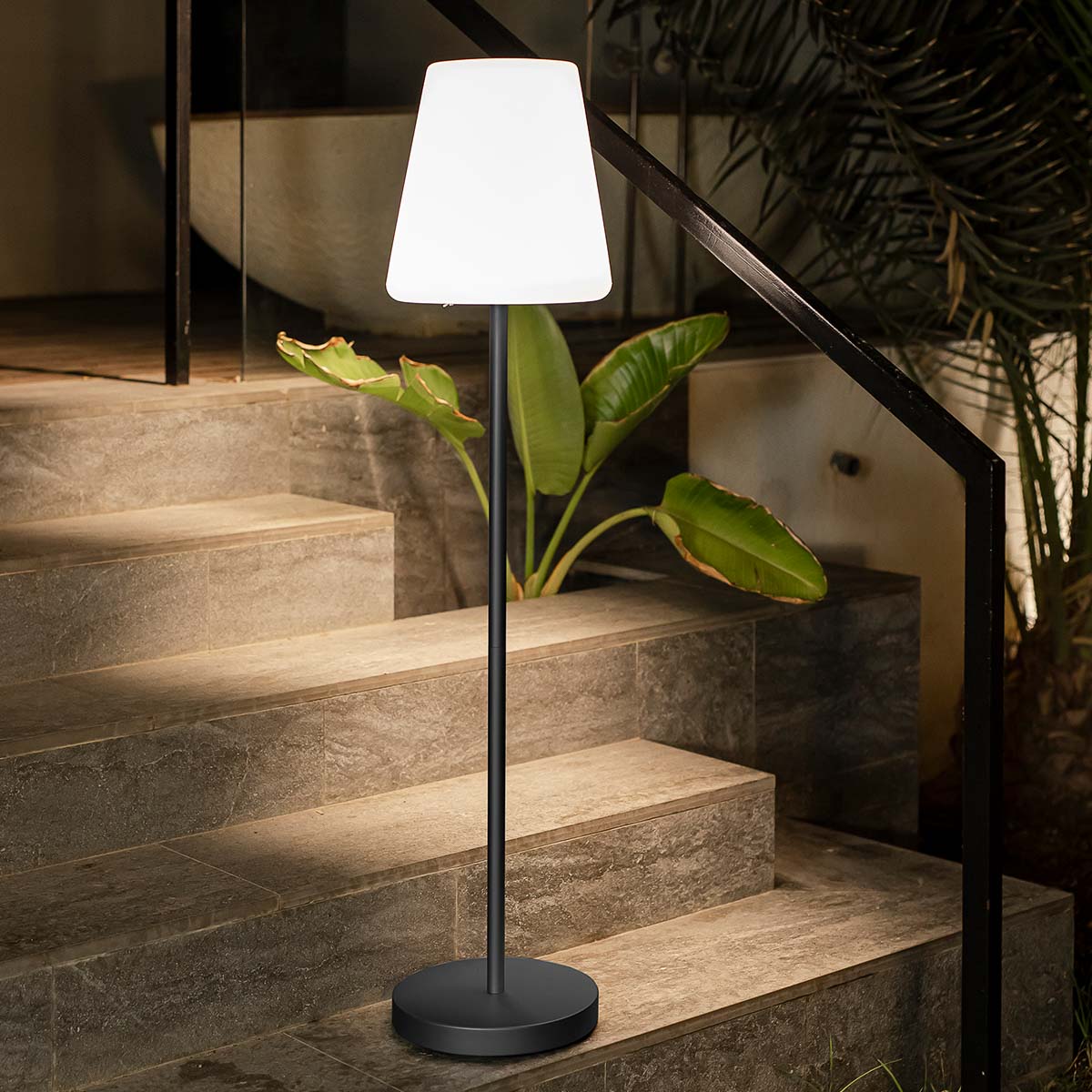 Lampadaire solaire Lola Slim