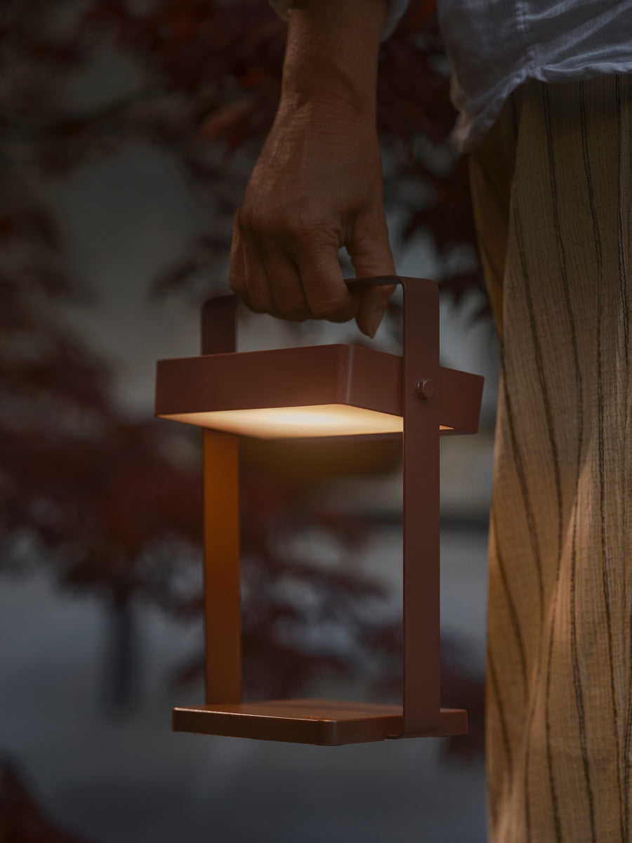 Lampe nomade d'extérieur LED Saulio solaire marron, IP44