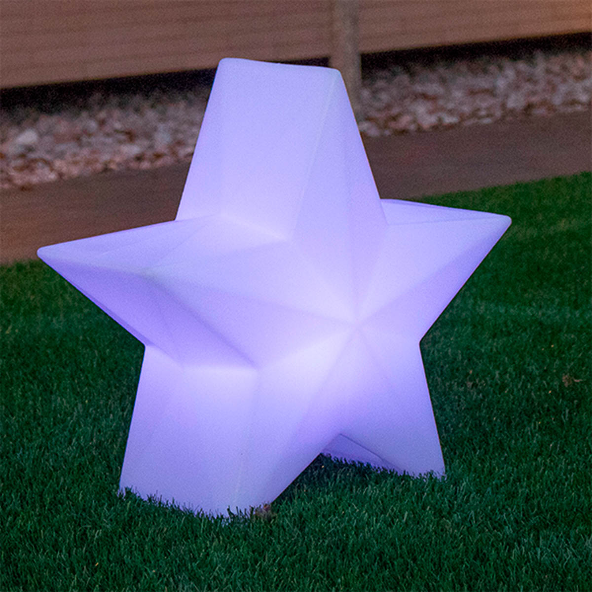Étoile lumineuse Nova