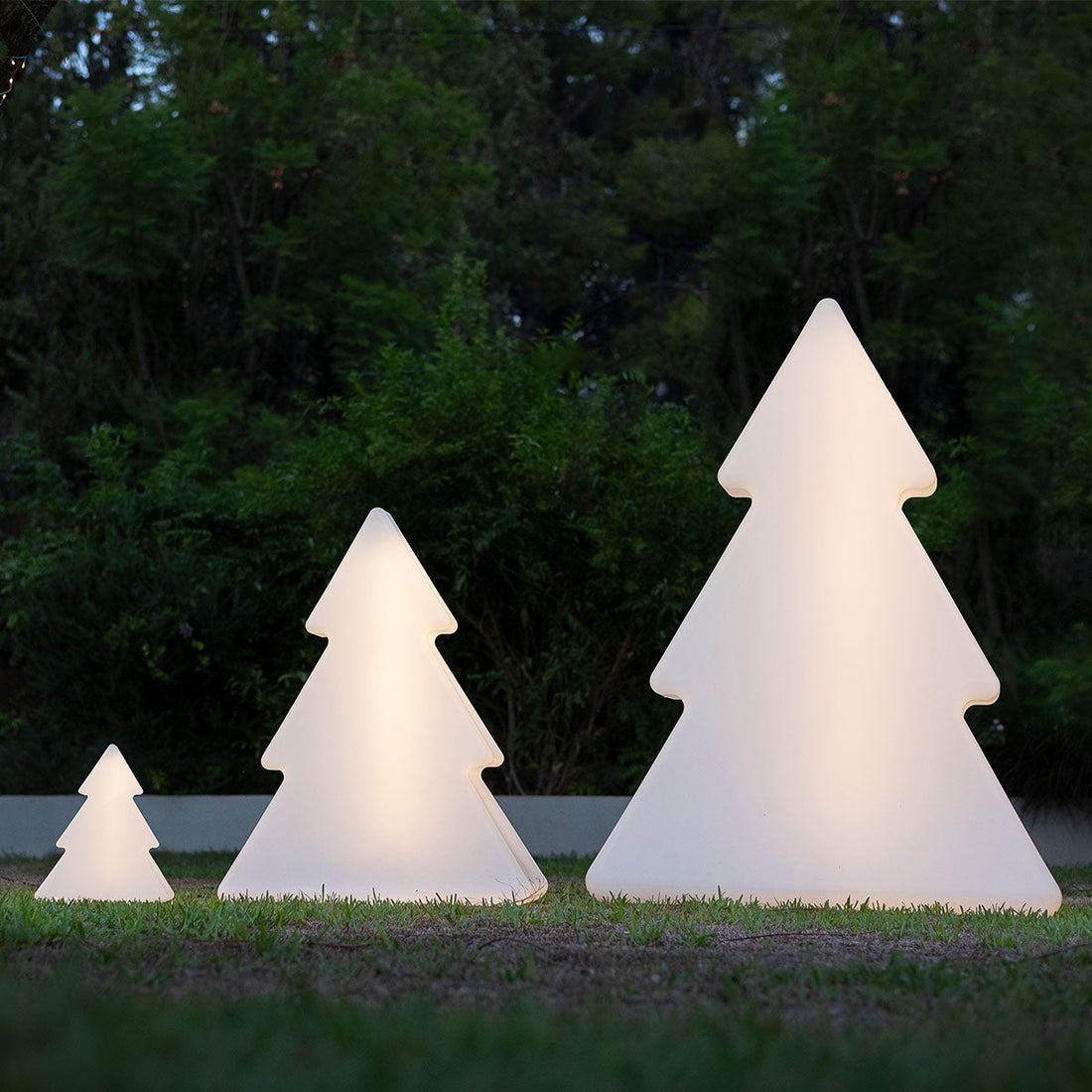 Decoration blanc plastique | Pinéa