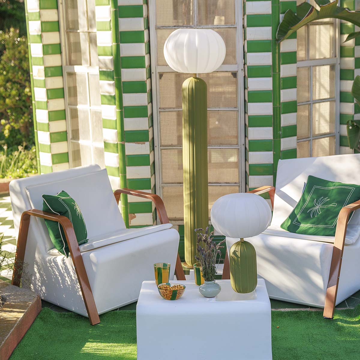 Lampadaire solaire Rachel 145, style Art déco