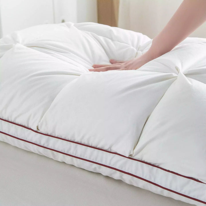 Oreiller en plumes de duvet d'oie blanc en pain 3D | Designix -     - https://designix.fr/