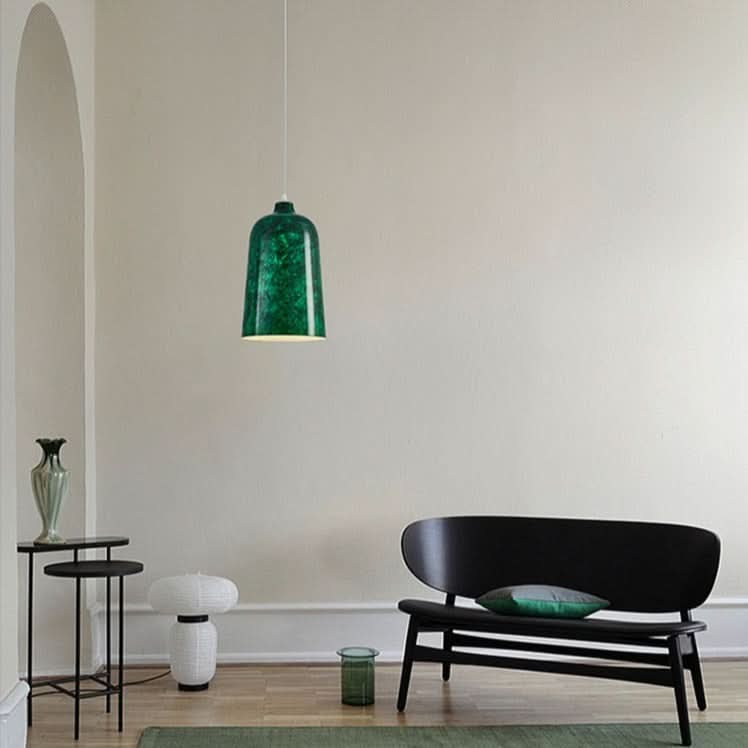 Suspension design avec abat-jour en métal vert Livia | Designix - Luminaire - https://designix.fr