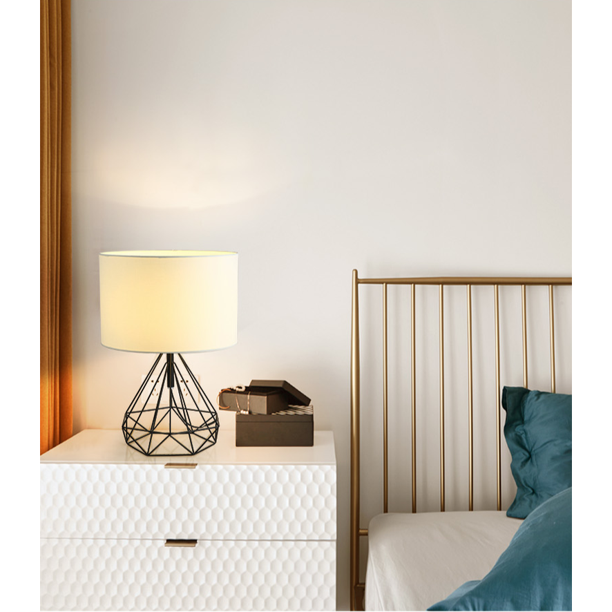 Lampe Géométrique Rétro | Silhouette Graphique | Designix - Lampe de chevet    - https://designix.fr/