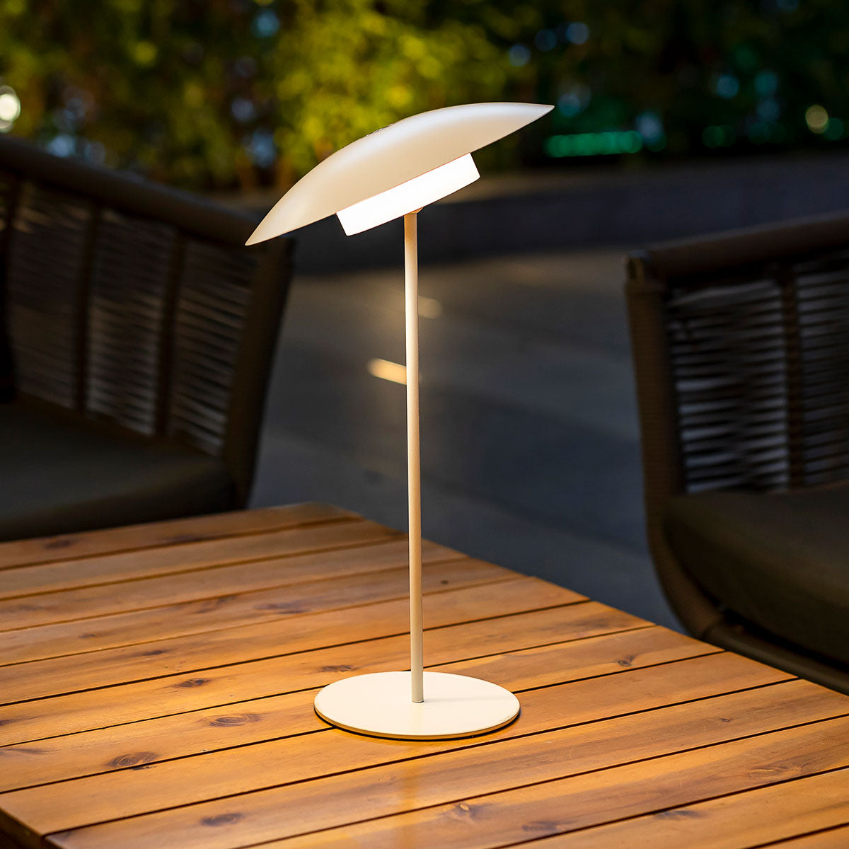 Lampe à poser sans fil Sardinia 40, abat-jour orientable