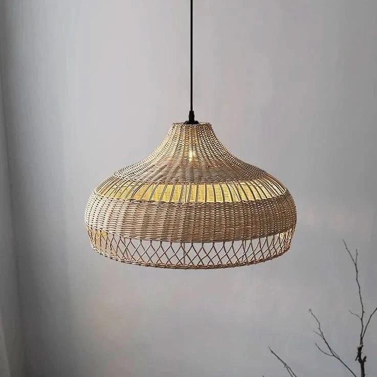Lustre design en rotin clair | Designix - Luminaire - https://designix.fr