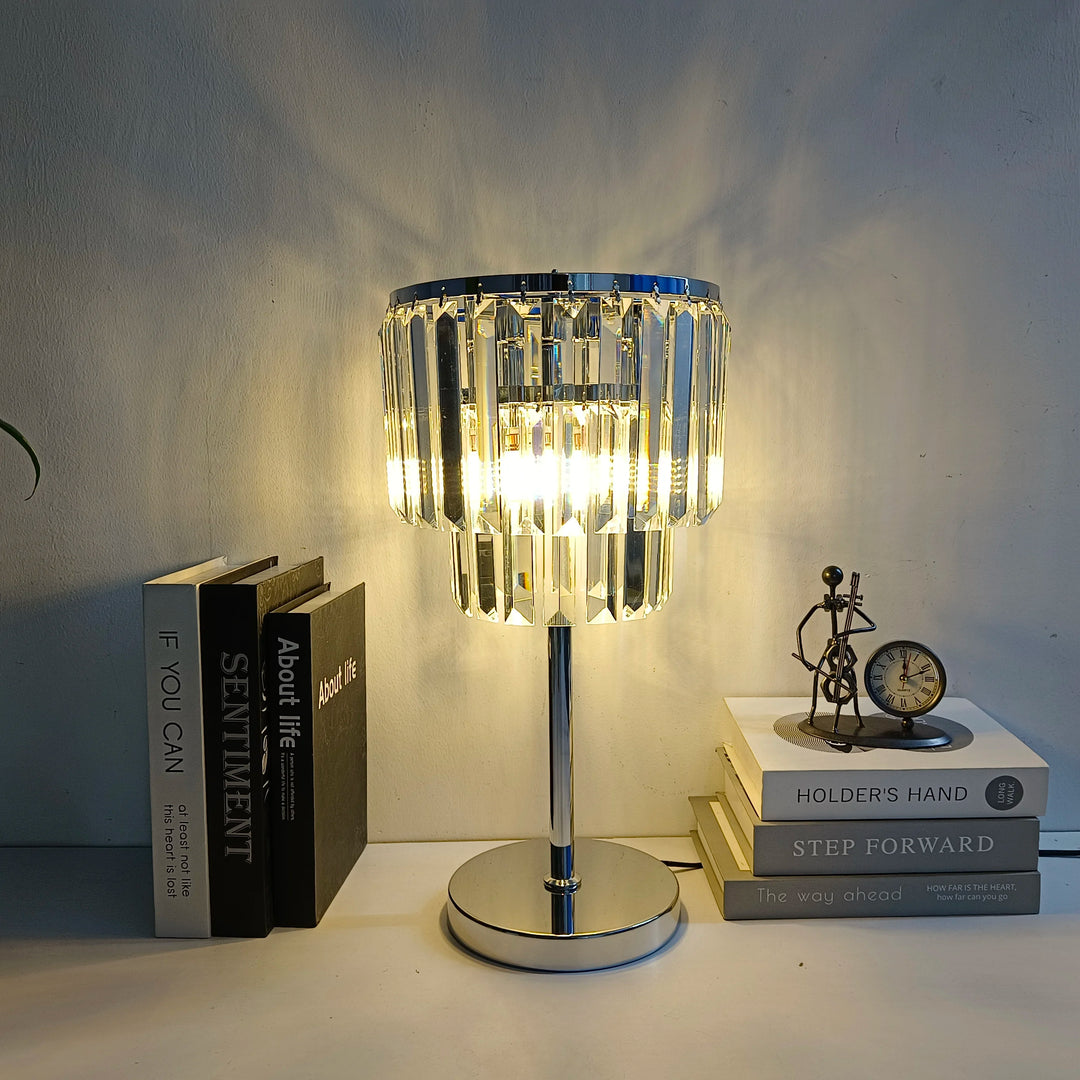Lampe Chic de Salon | Éclat Cristallin | Designix - Lampe de chevet Gris Fumé   - https://designix.fr/