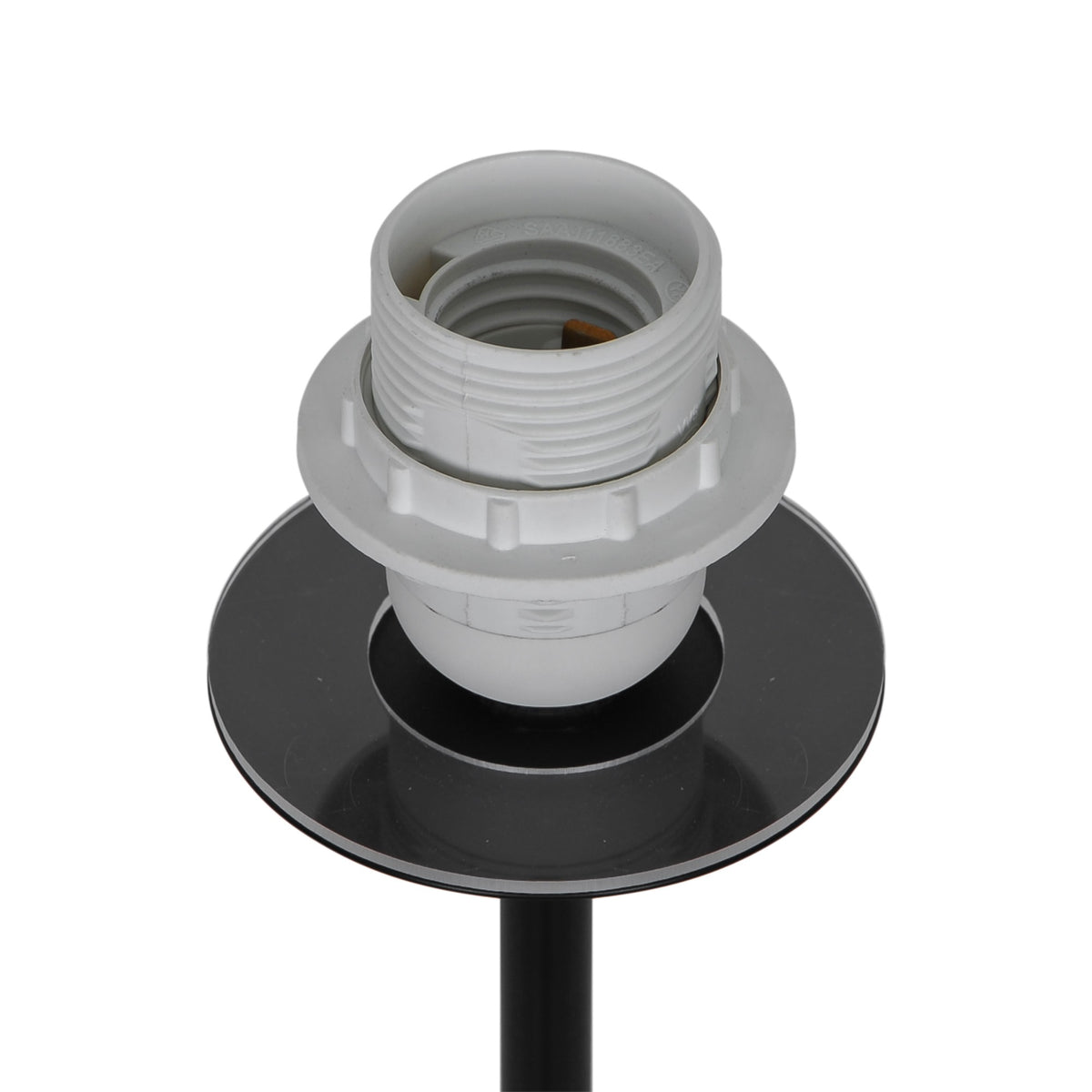 Détail de la douille blanche vissée sur le support noir du luminaire