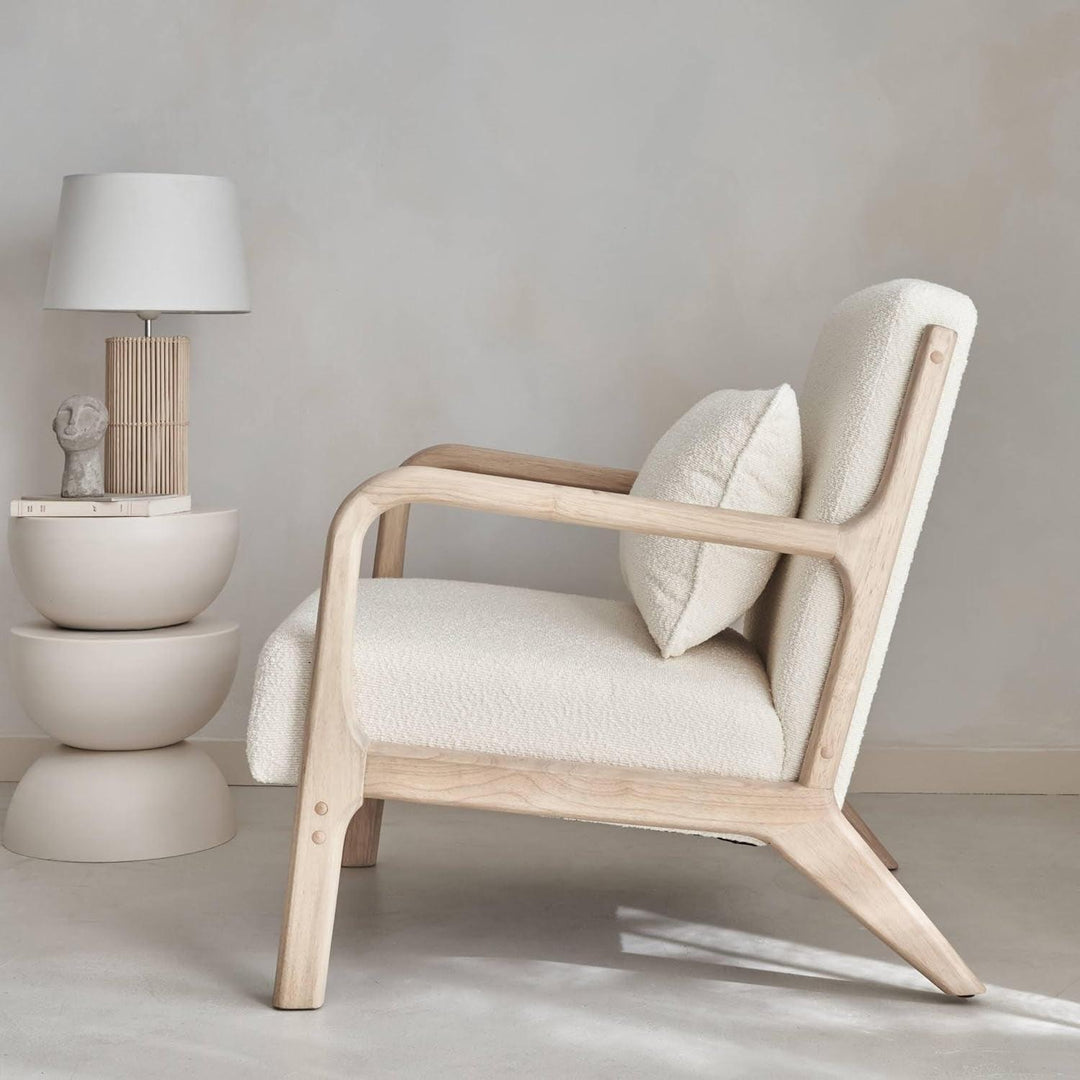 Alice'S Home - Fauteuil À Bouclettes Blanches Texturées. Bois Et Tissu. 1 Place Droit Fixe. Pieds Compas Scandinave. Structure En Bois Solide | Designix - Amazon    - https://designix.fr/