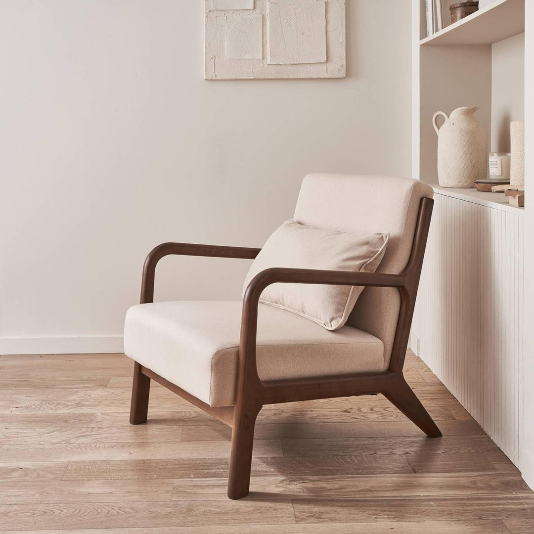 Alice'S Home - Fauteuil Tissu Beige Pieds Bois D'Hévéa Teinté Noyer. 1 Place Droit Fixe. Pieds Compas Scandinave. Structure En Bois Solide | Designix -     - https://designix.fr/