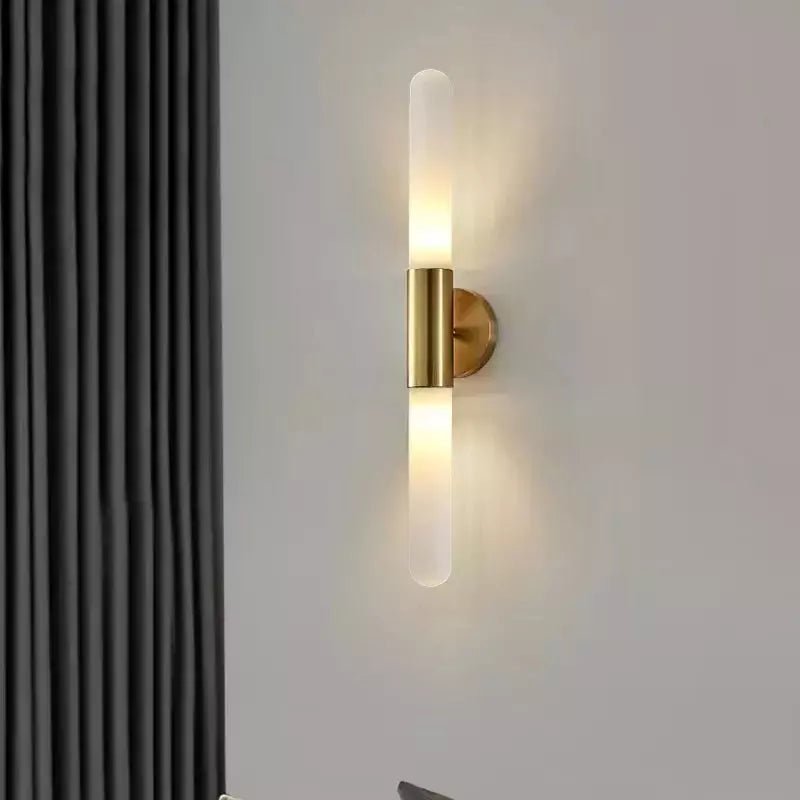 Applique Murale Verticale Design | Éclat Zen - Designix Applique Murale Bronze Blanc Chaud