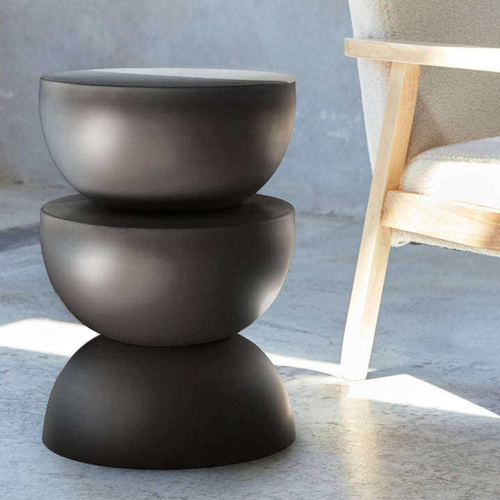 Alice'S Home - Table D'Appoint. Bout De Canapé. Table De Chevet En Métal. Noir. Coumba. Ø32 X H 46.5Cm | Designix - Amazon    - https://designix.fr/