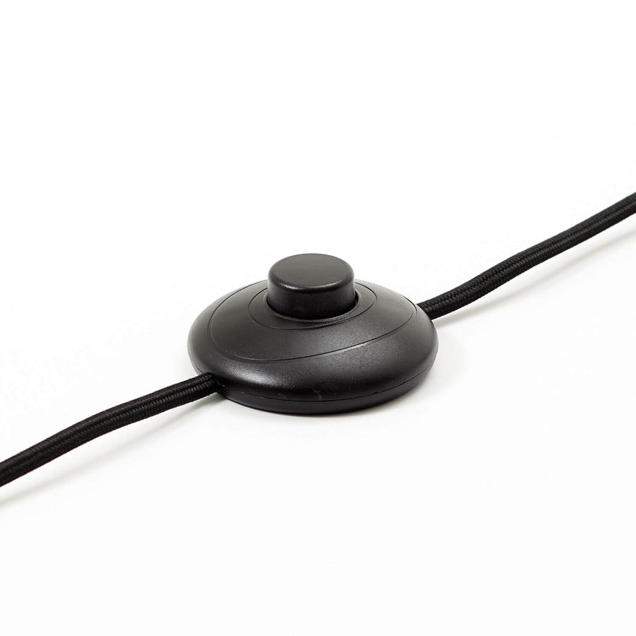 Lampadaire Nikka noir et bois, rotin