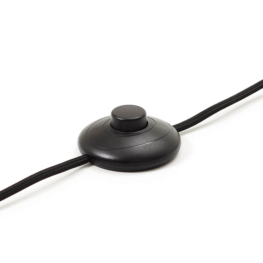 Lampadaire Woodrow bois foncé et noir, bambou