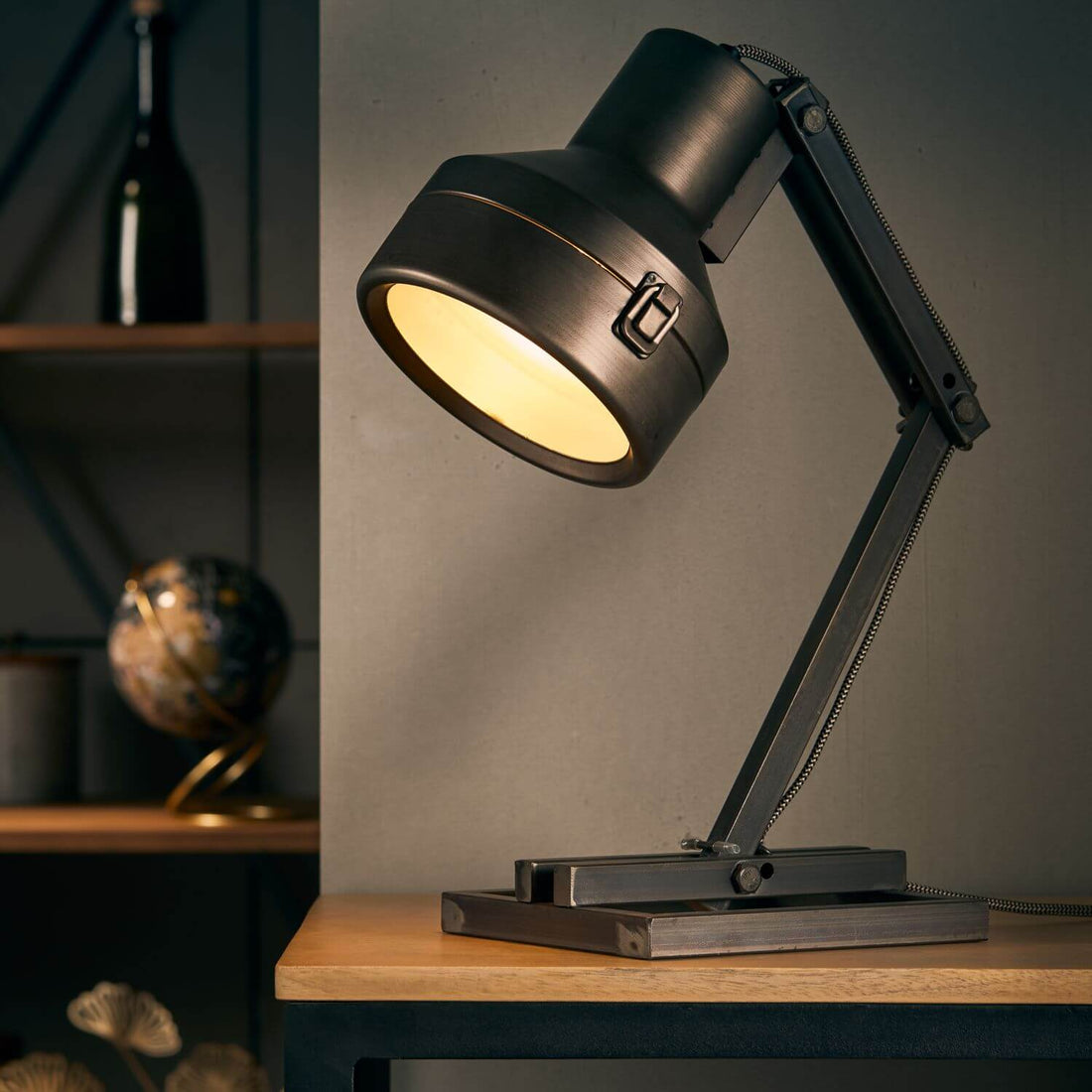 Lampe de chevet | Hardwork