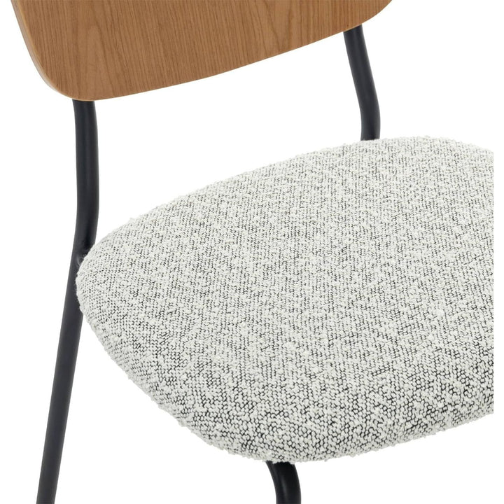 Alice'S Home - Lot De 2 Chaises Assise Bouclette Texturée Blanche. Dossier Bois De Peuplier Courbé. Pieds En Métal Noir Mat | Designix - Amazon    - https://designix.fr/