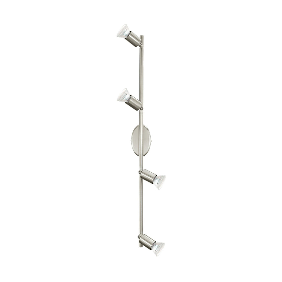 Vue de face du plafonnier à quatre spots orientables sur rail nickel satiné