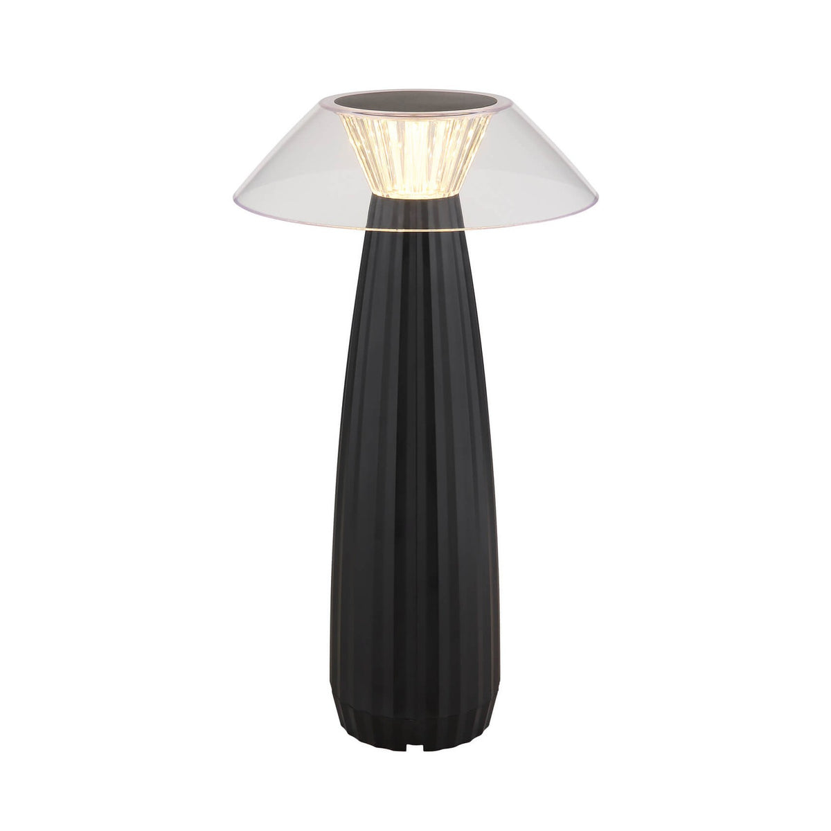 Lampe de face sur fond blanc, corps noir cannelé et abat-jour transparent conique