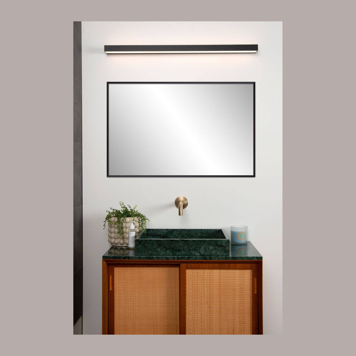 Applique murale Alexa noire et opale, L 90 cm