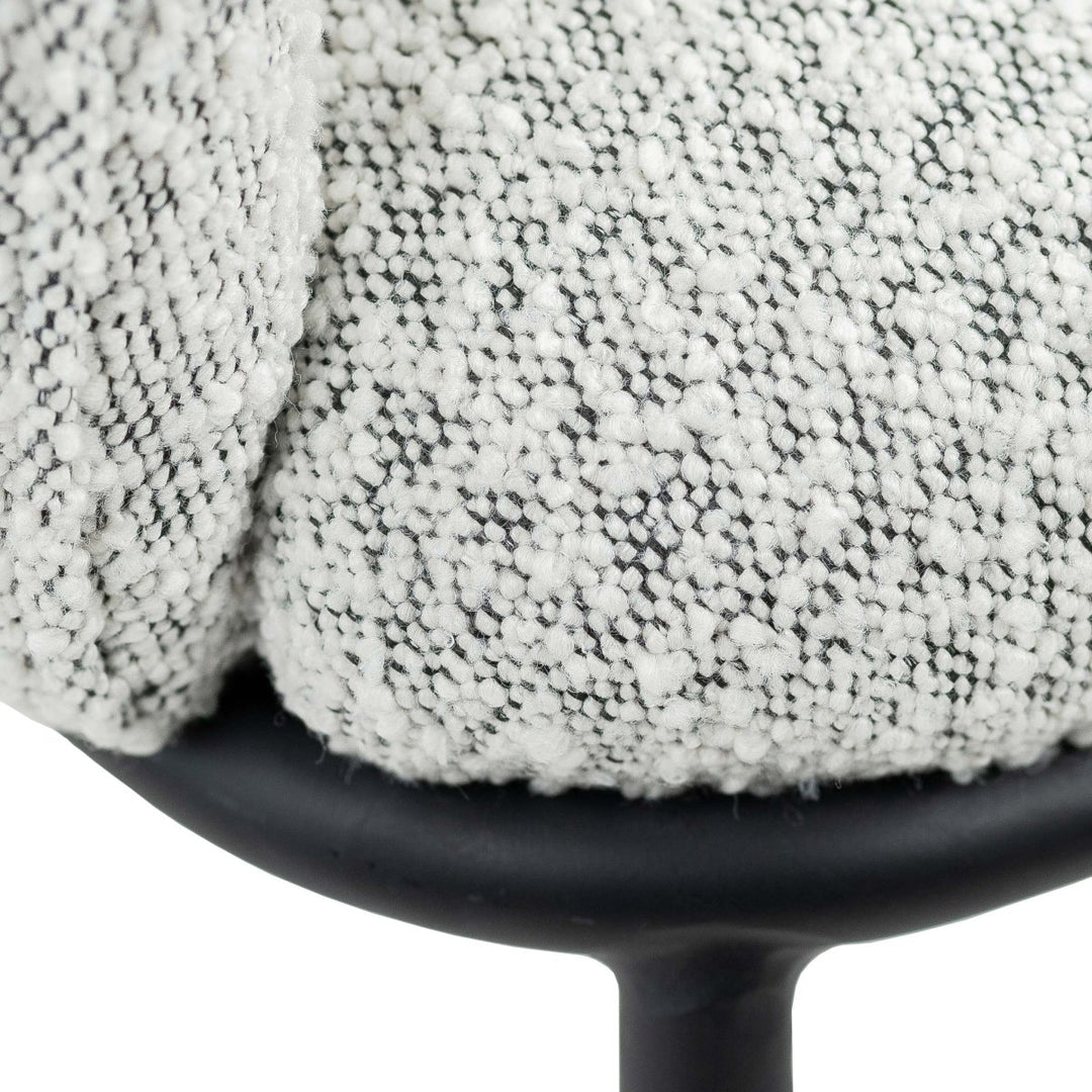 Chaise de salle à manger Bouclé Noir cadre acier confortable | NOVA - Designix