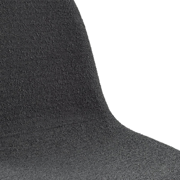 Chaise de salle à manger en bouclé gris foncé au design moderne | MEES - Designix