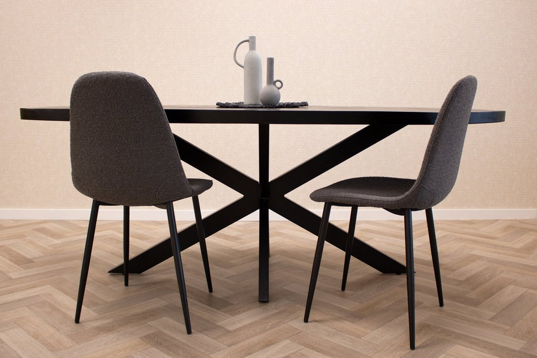 Chaise de salle à manger en bouclé gris foncé au design moderne | MEES - Designix