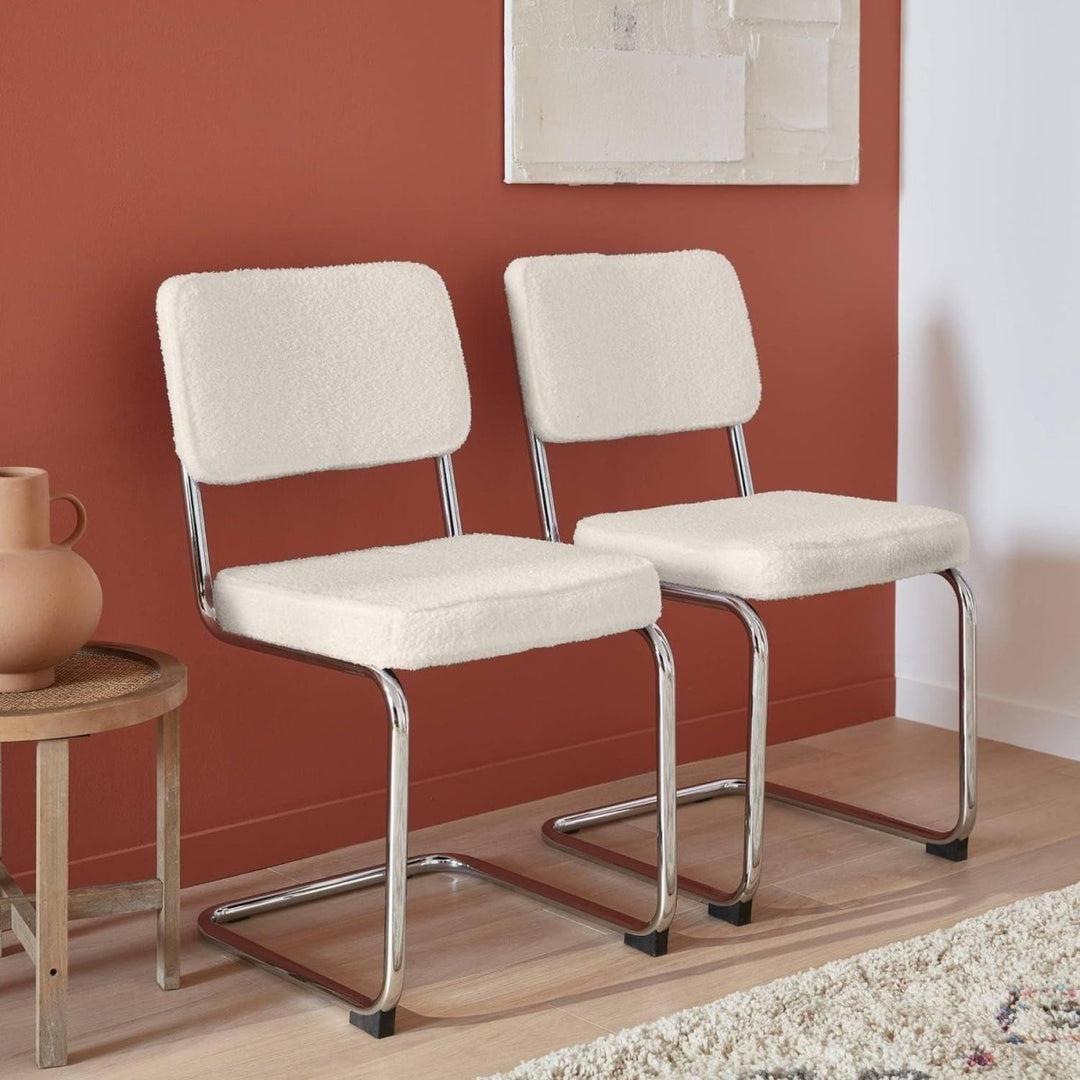 Chaises Cantilever Bouclettes Crème | Linge - Designix Chaises