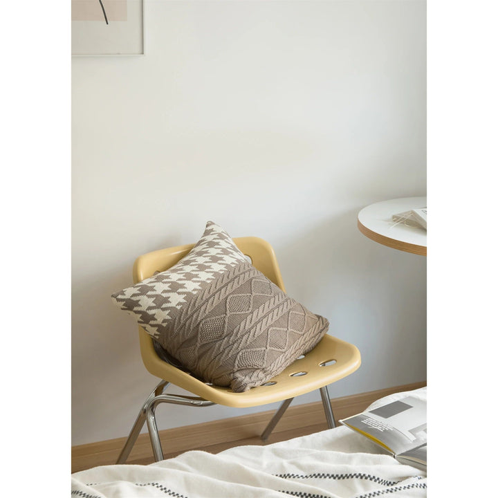 Taie d'oreiller en tricot pied-de-poule | Designix - Taies d'oreiller    - https://designix.fr/