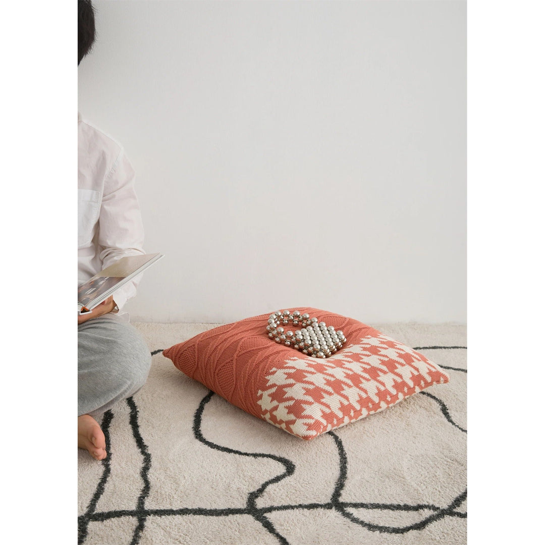 Taie d'oreiller en tricot pied-de-poule | Designix - Taies d'oreiller    - https://designix.fr/