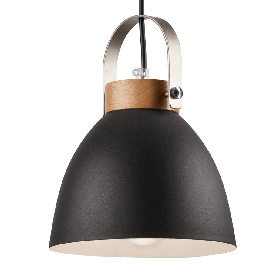 Gros plan sur l'abat-jour anthracite et le détail du bandeau en bois clair.