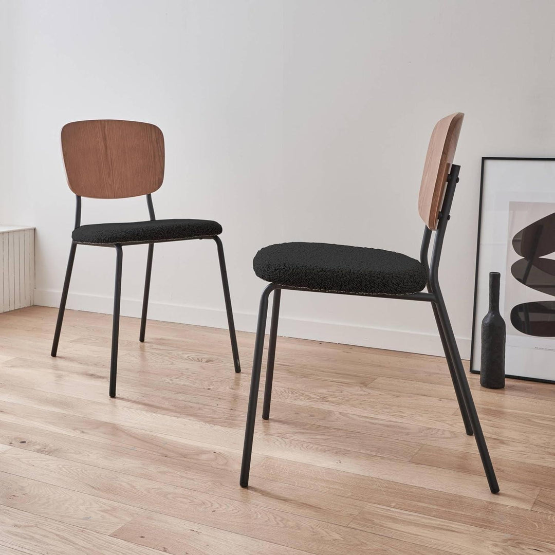 Alice'S Home - Lot De 2 Chaises Assise Bouclette Texturée Noire. Dossier Bois De Peuplier Courbé. Pieds En Métal Noir Mat | Designix - Amazon    - https://designix.fr/