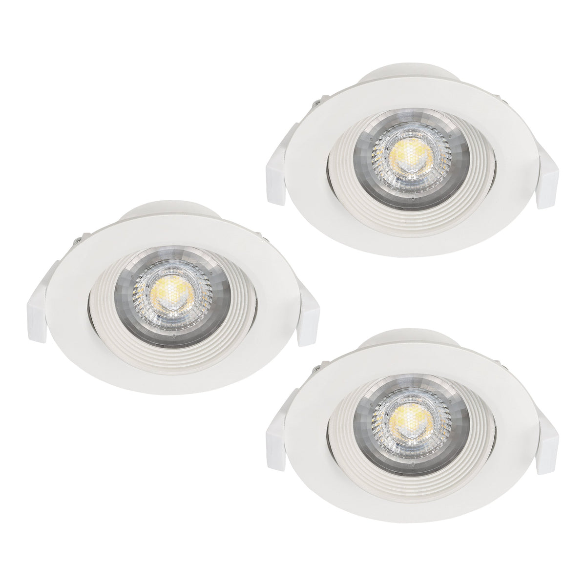 Trois spots encastrables blancs disposés en triangle sur fond blanc, orientables et inclinables.