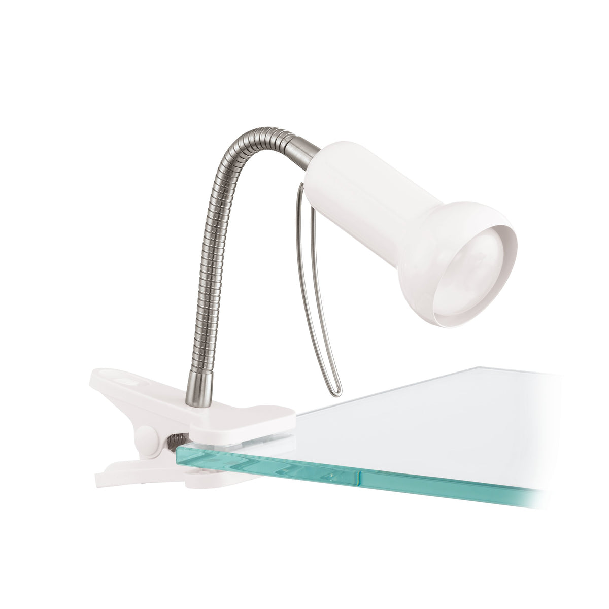 Vue rapprochée de la lampe blanche à pince, bras argenté et tête orientable sur fond blanc.