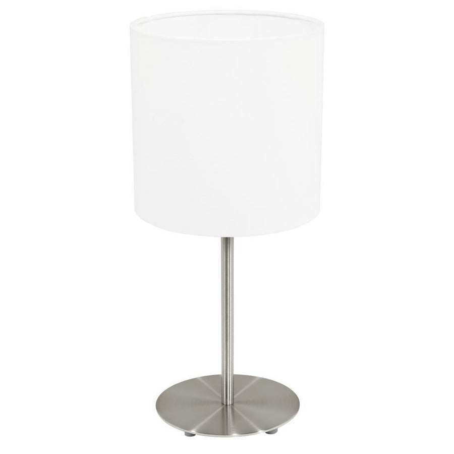 Lampe à poser de face, abat-jour cylindrique blanc et pied métallique fin