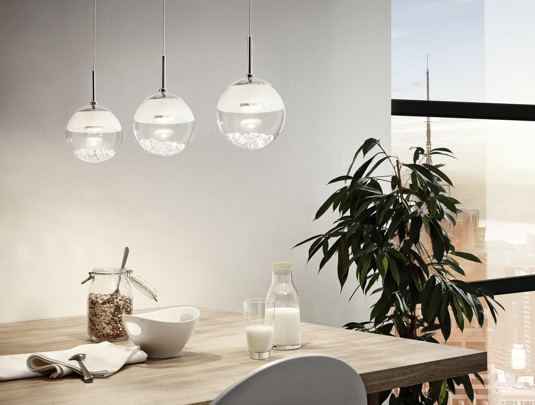Suspension Montefio 1 chromée et blanche, cristal