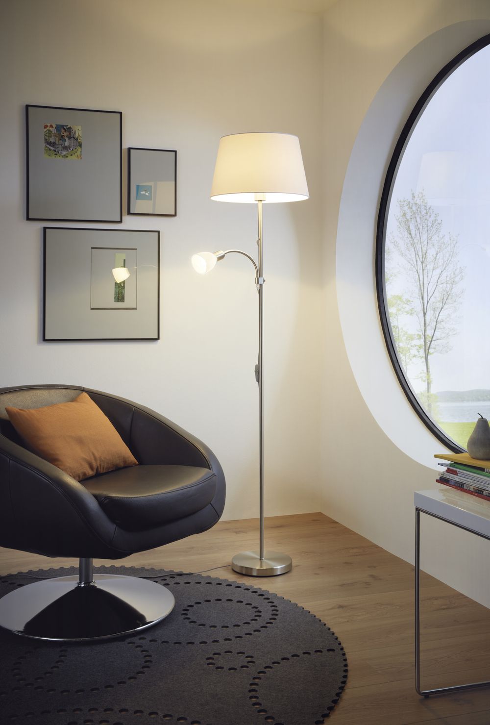 Lampadaire Conesa nickel satiné, verre