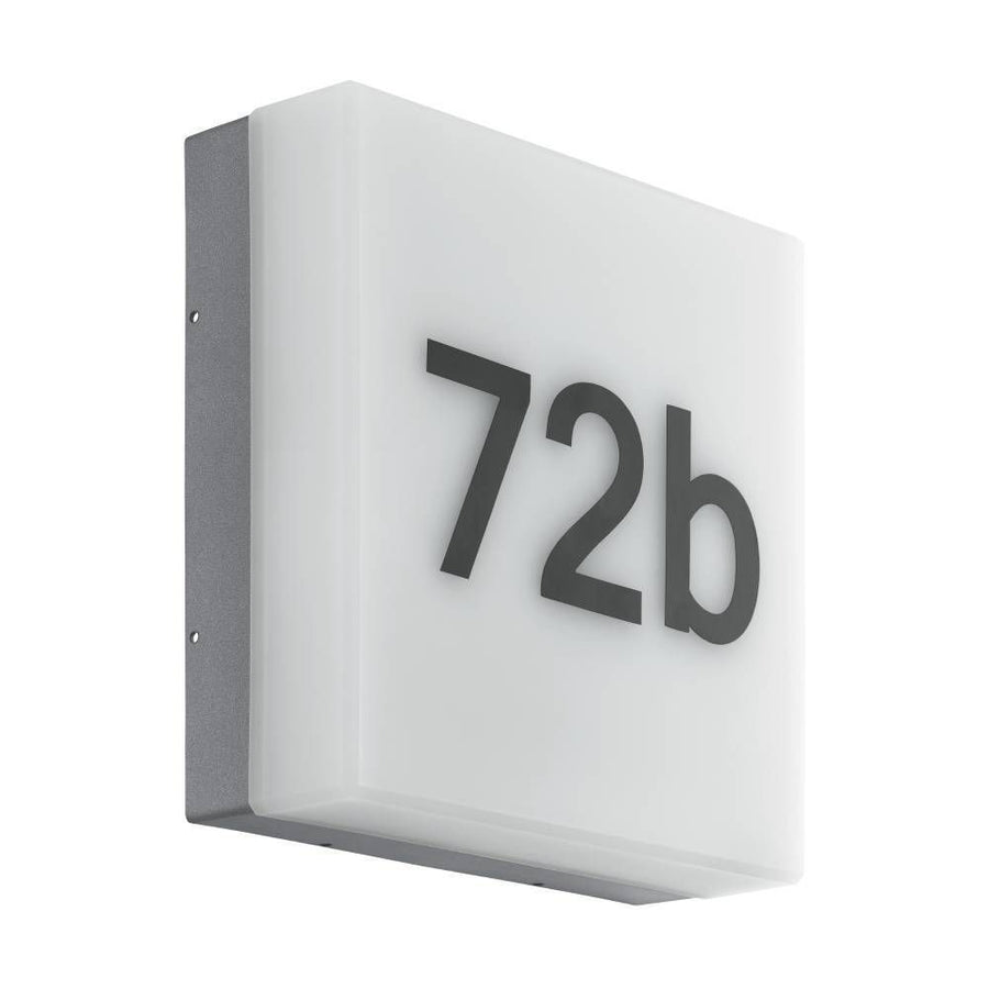 Vue de trois quarts du luminaire mural avec plaque anthracite et diffuseur blanc, chiffres 72b