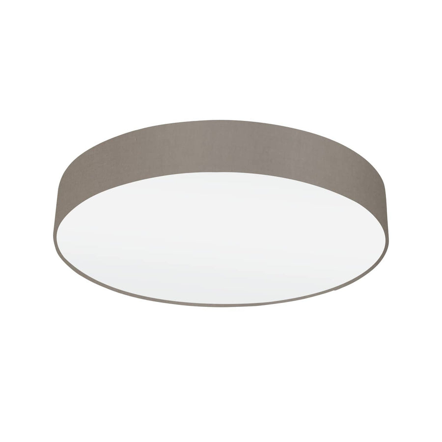 Plafonnier rond taupe présenté de trois quarts, abat-jour cylindrique bas et diffuseur blanc opale
