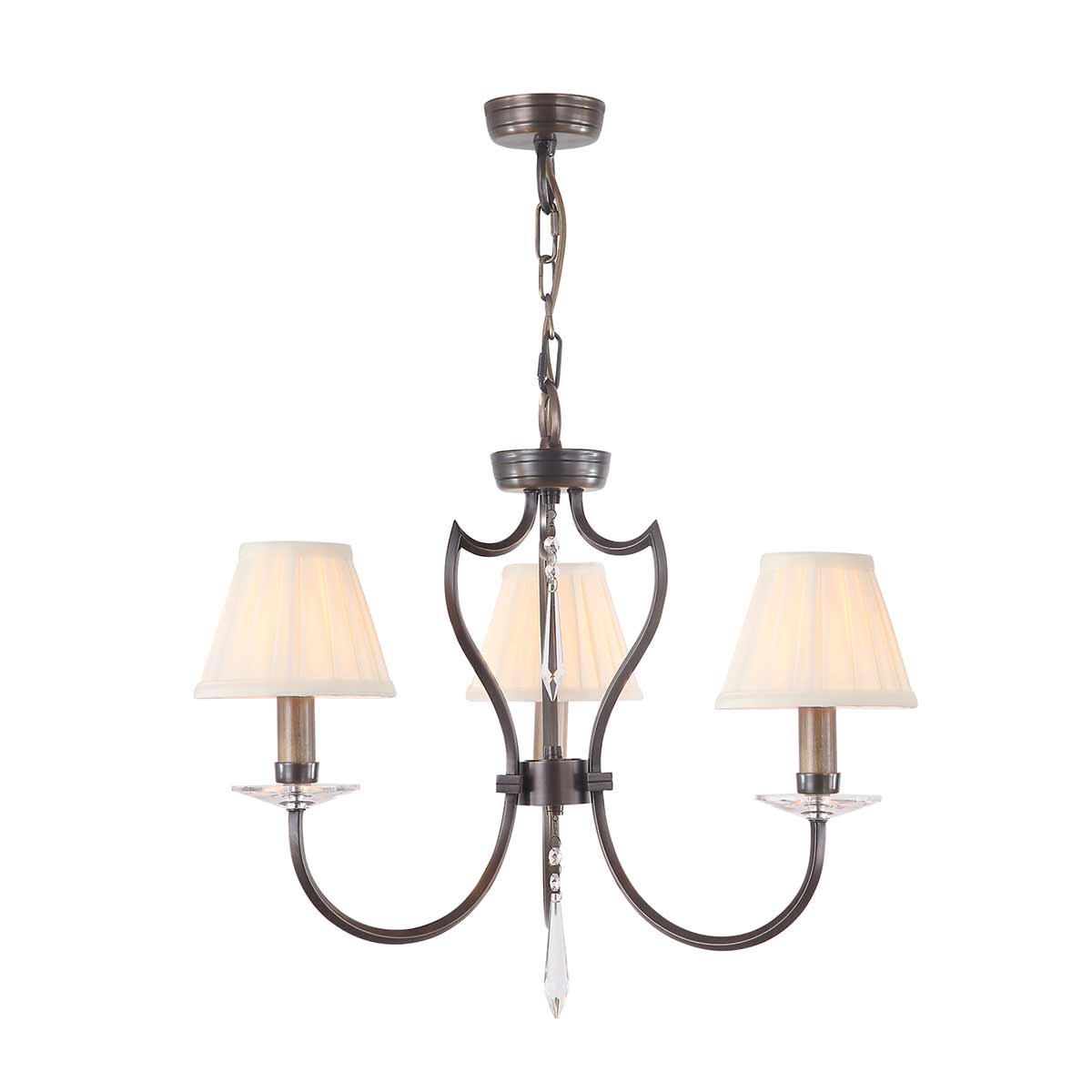 Lustre bronze équipé de trois abat-jours en tissu plissé crème, vue de face