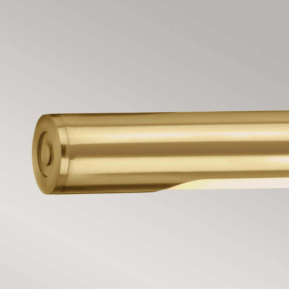 Détail de l'extrémité du tube laiton avec cabochon et diffuseur lumineux
