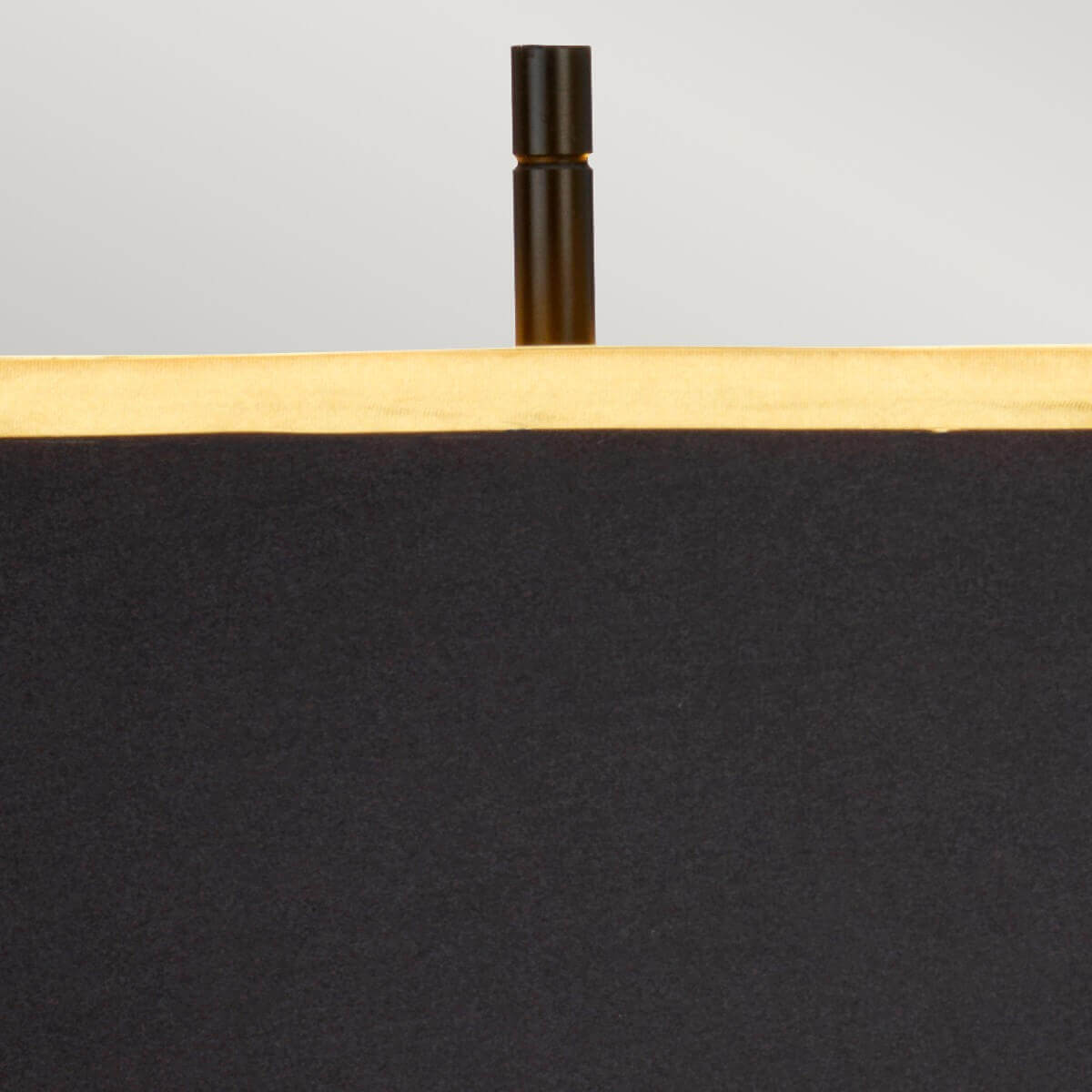 Lampe à poser Atlas laiton brossé et noire