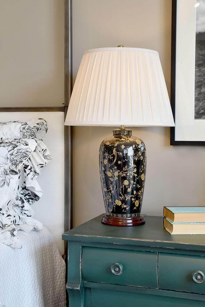 Lampe à poser Black Birds noire et dorée, porcelaine