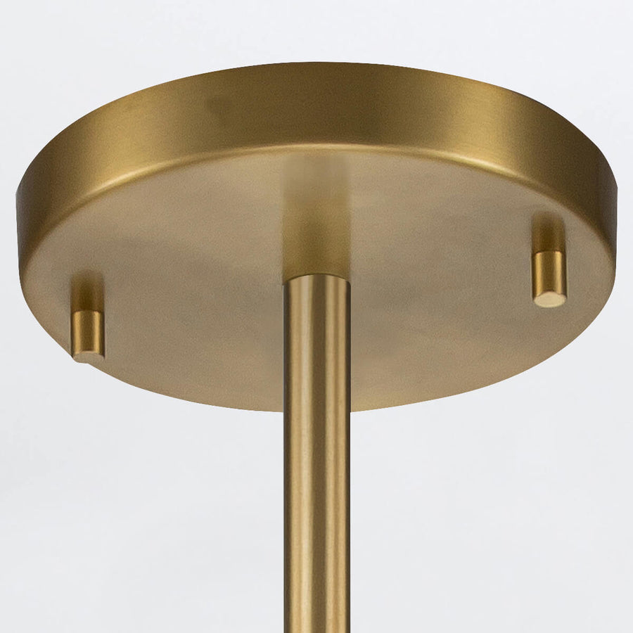 Détail de la rosace ronde en laiton vue de dessous