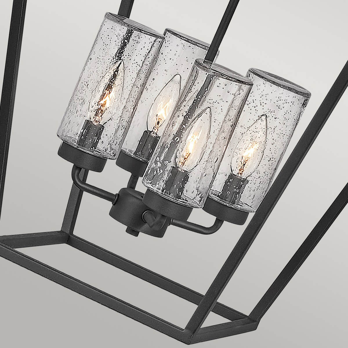 Suspension extérieure Alford Place 4 lumières noire et transparente, verre